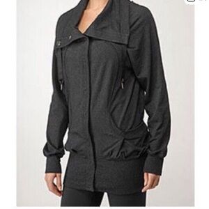 Sz 6 Lululemon Refresh Snap Jacket
